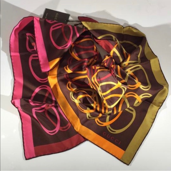 Authentic Gucci silk scarf🌸 - Picture 7 of 10